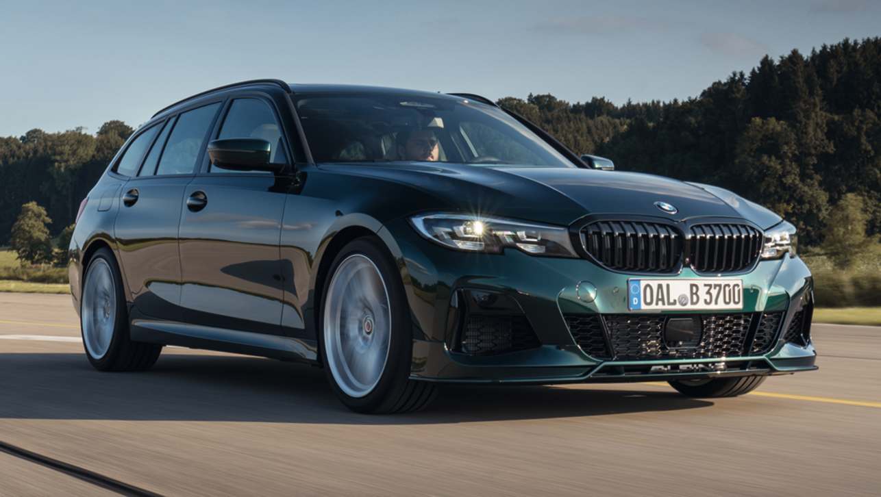 Fitted with BMW’s new S58 engine, the Alpina B3 outputs 340kW of power and 700Nm of torque.